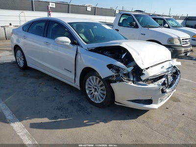 FORD FUSION HYBRID 2013