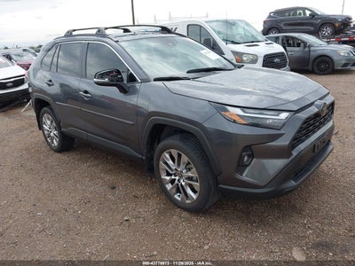 TOYOTA RAV4 2024
