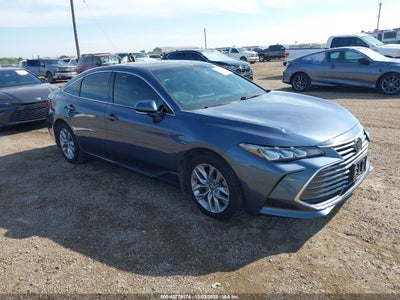 TOYOTA AVALON 2020