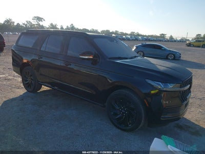 LINCOLN NAVIGATOR 2025