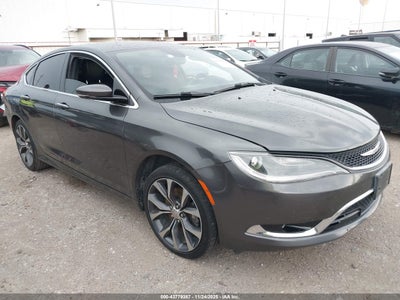 CHRYSLER 200 2015