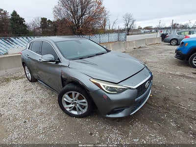 INFINITI QX30 2017