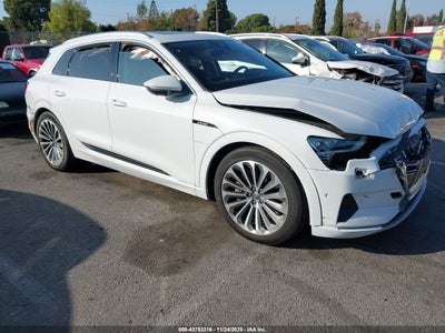 AUDI E-TRON 2019
