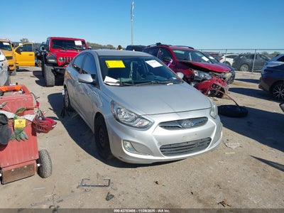 HYUNDAI ACCENT 2013
