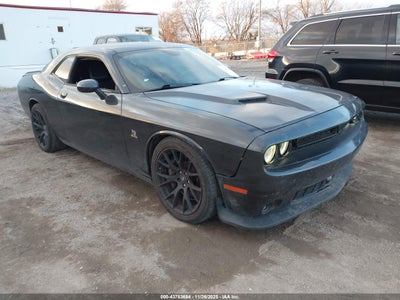 DODGE CHALLENGER 2017