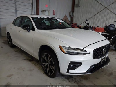 VOLVO S60 2024