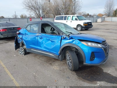 NISSAN KICKS 2023