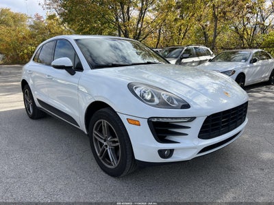 PORSCHE MACAN 2016