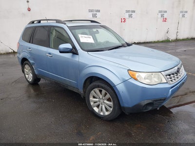 SUBARU FORESTER 2012