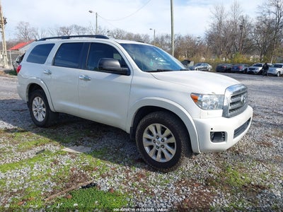 TOYOTA SEQUOIA 2013