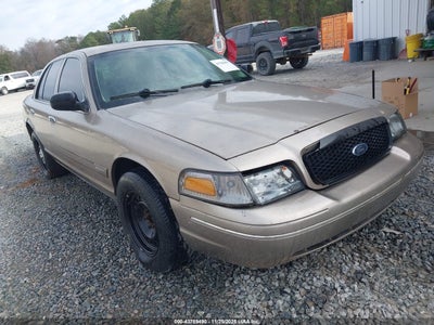 FORD CROWN VICTORIA 2004