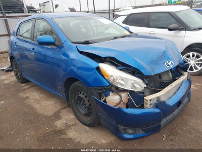 TOYOTA MATRIX 2010