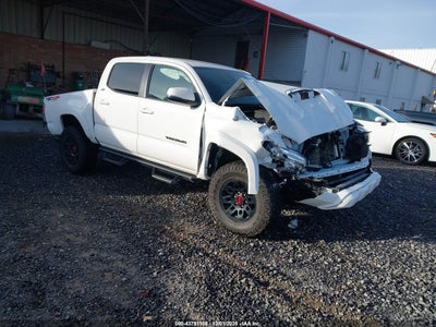 TOYOTA TACOMA 2021