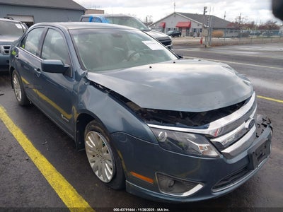 FORD FUSION HYBRID 2012