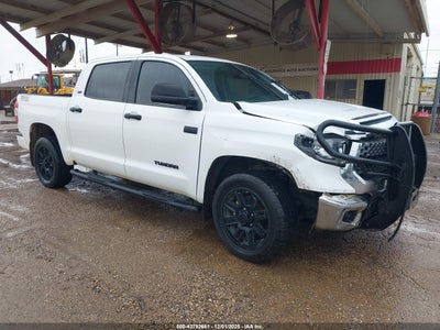 TOYOTA TUNDRA 2021