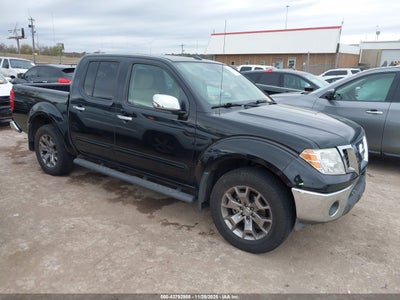 NISSAN FRONTIER 2014