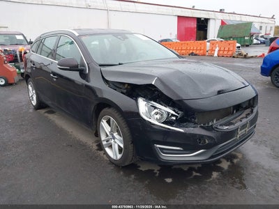 VOLVO V60 2015