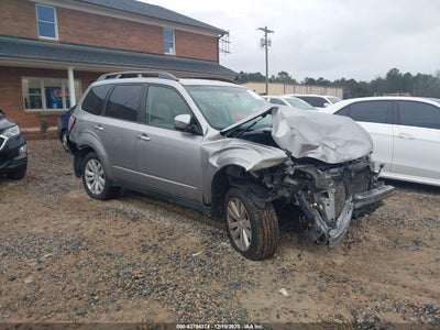 SUBARU FORESTER 2011