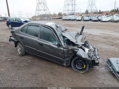 HYUNDAI ACCENT 2002
