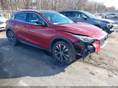INFINITI QX30 2017