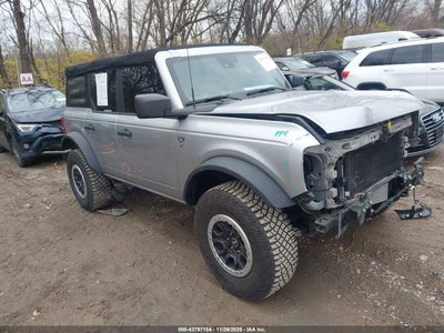 FORD BRONCO 2022