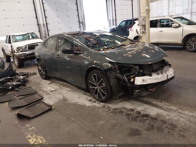 TOYOTA PRIUS 2024