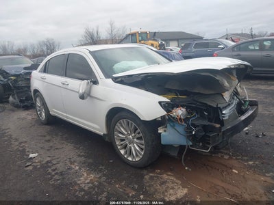 CHRYSLER 200 2012