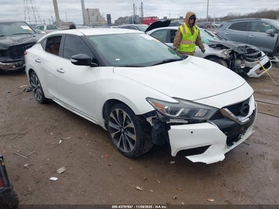 NISSAN MAXIMA 2016