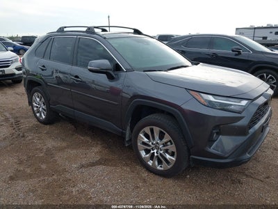 TOYOTA RAV4 2025