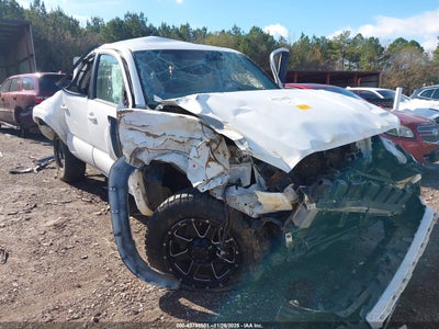 TOYOTA TACOMA 2017