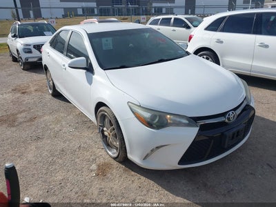 TOYOTA CAMRY 2015