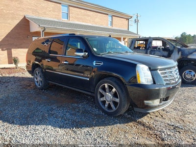 CADILLAC ESCALADE ESV 2009