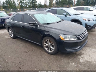 VOLKSWAGEN PASSAT 2013