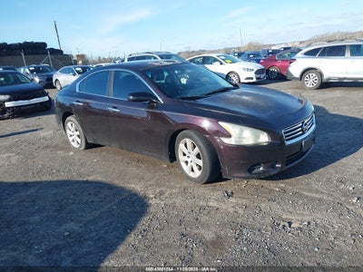 NISSAN MAXIMA 2012