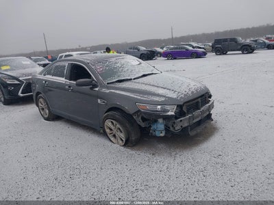 FORD TAURUS 2018