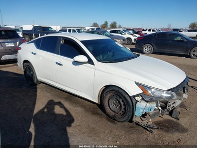 NISSAN ALTIMA 2020