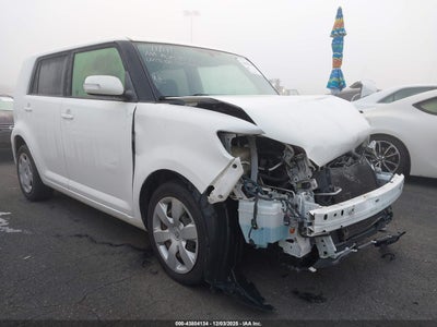 SCION XB 2012