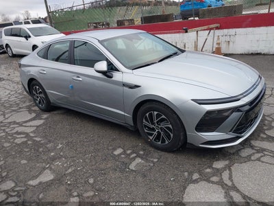 HYUNDAI SONATA HYBRID 2026