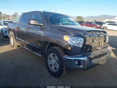 TOYOTA TUNDRA 2015