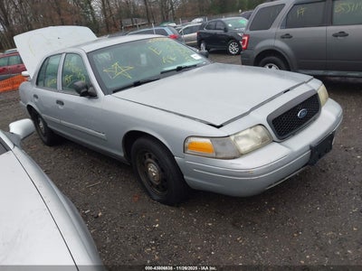 FORD CROWN VICTORIA 2011