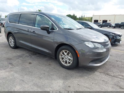 CHRYSLER VOYAGER 2023