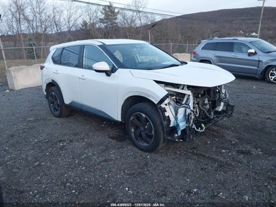 NISSAN ROGUE 2024