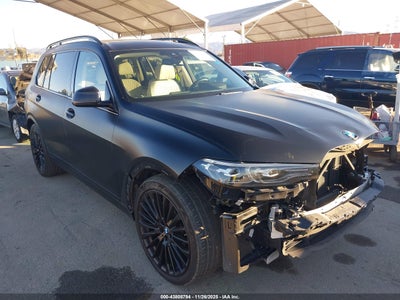 BMW X7 2021