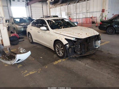INFINITI Q50 2014
