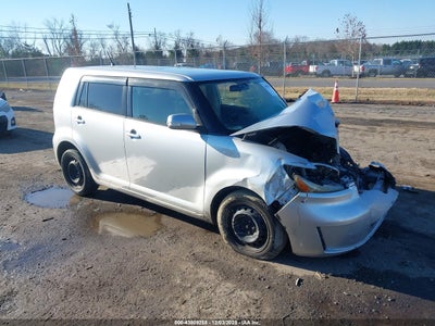 SCION XB 2009