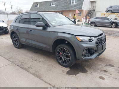 AUDI SQ5 2025