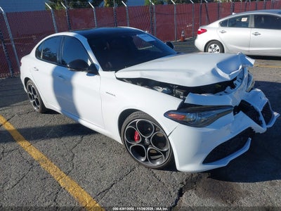 ALFA ROMEO GIULIA 2023