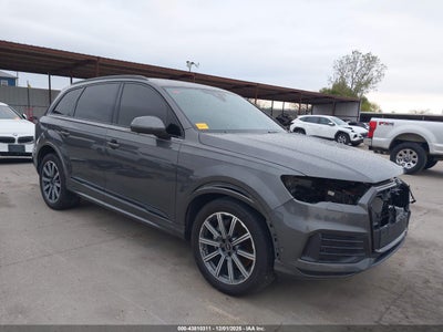 AUDI Q7 2023