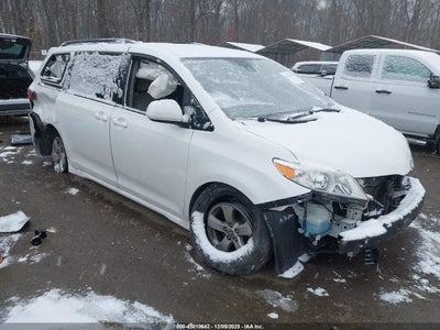 TOYOTA SIENNA 2020