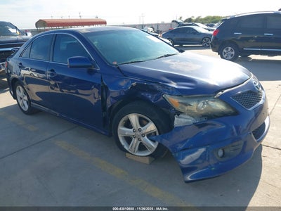 TOYOTA CAMRY 2011